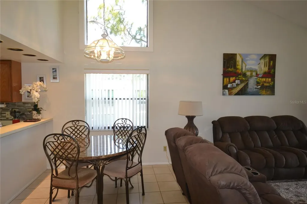336 Woodlake Wynde Oldsmar FL 34677