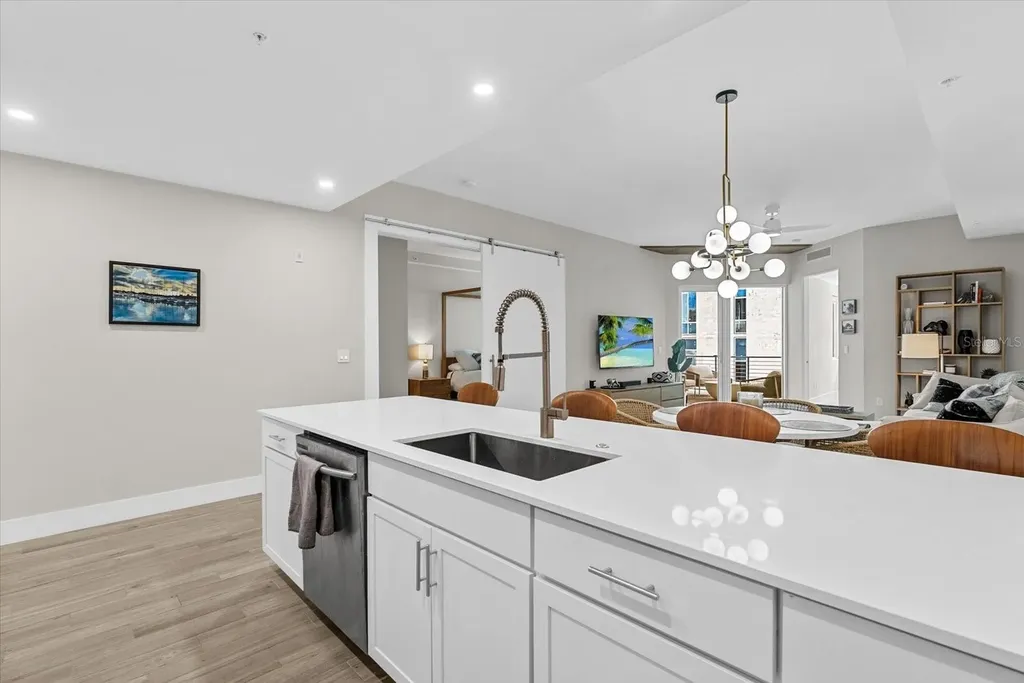 332 Cocoanut Avenue Sarasota FL 34236