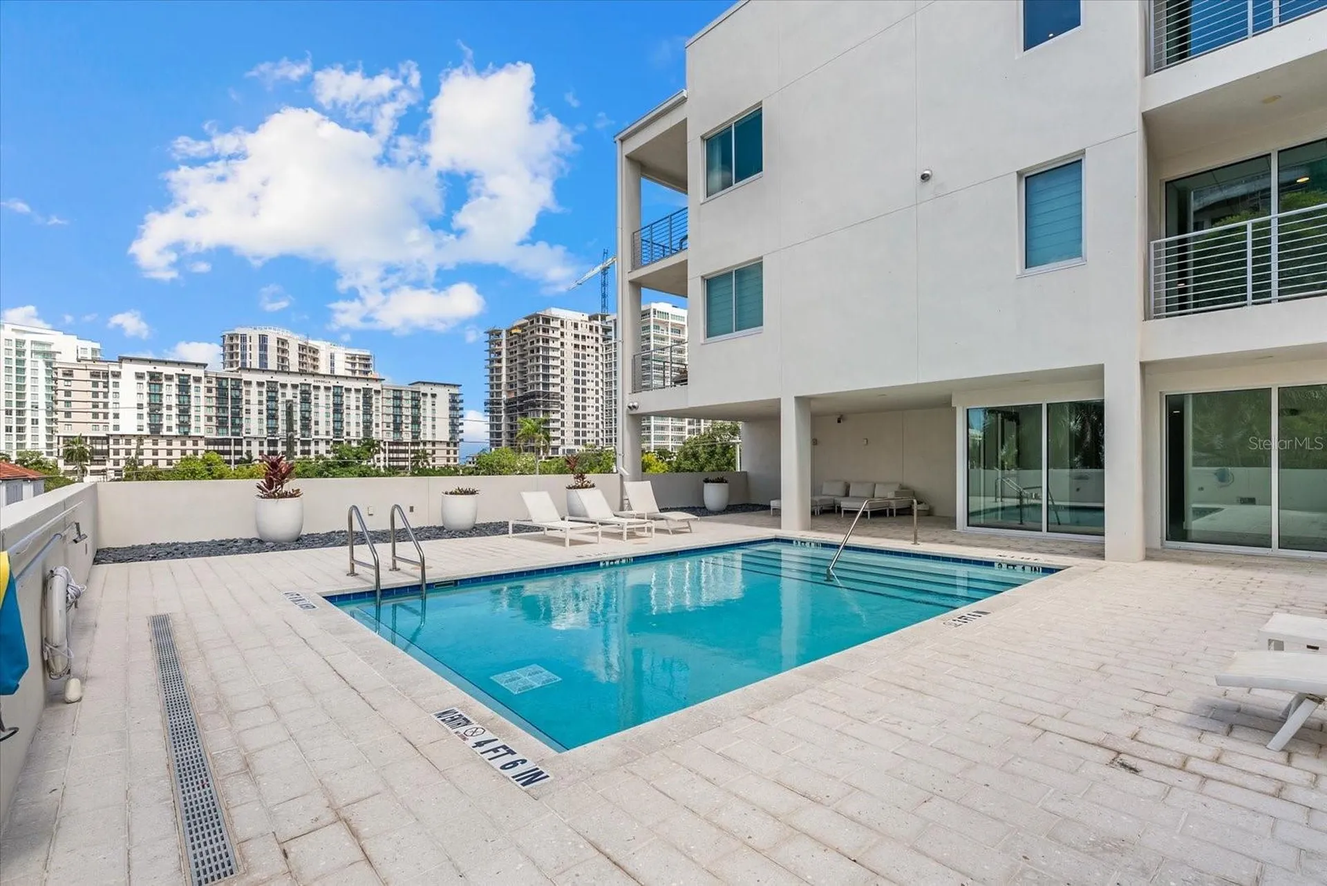 332 Cocoanut Avenue Sarasota FL 34236