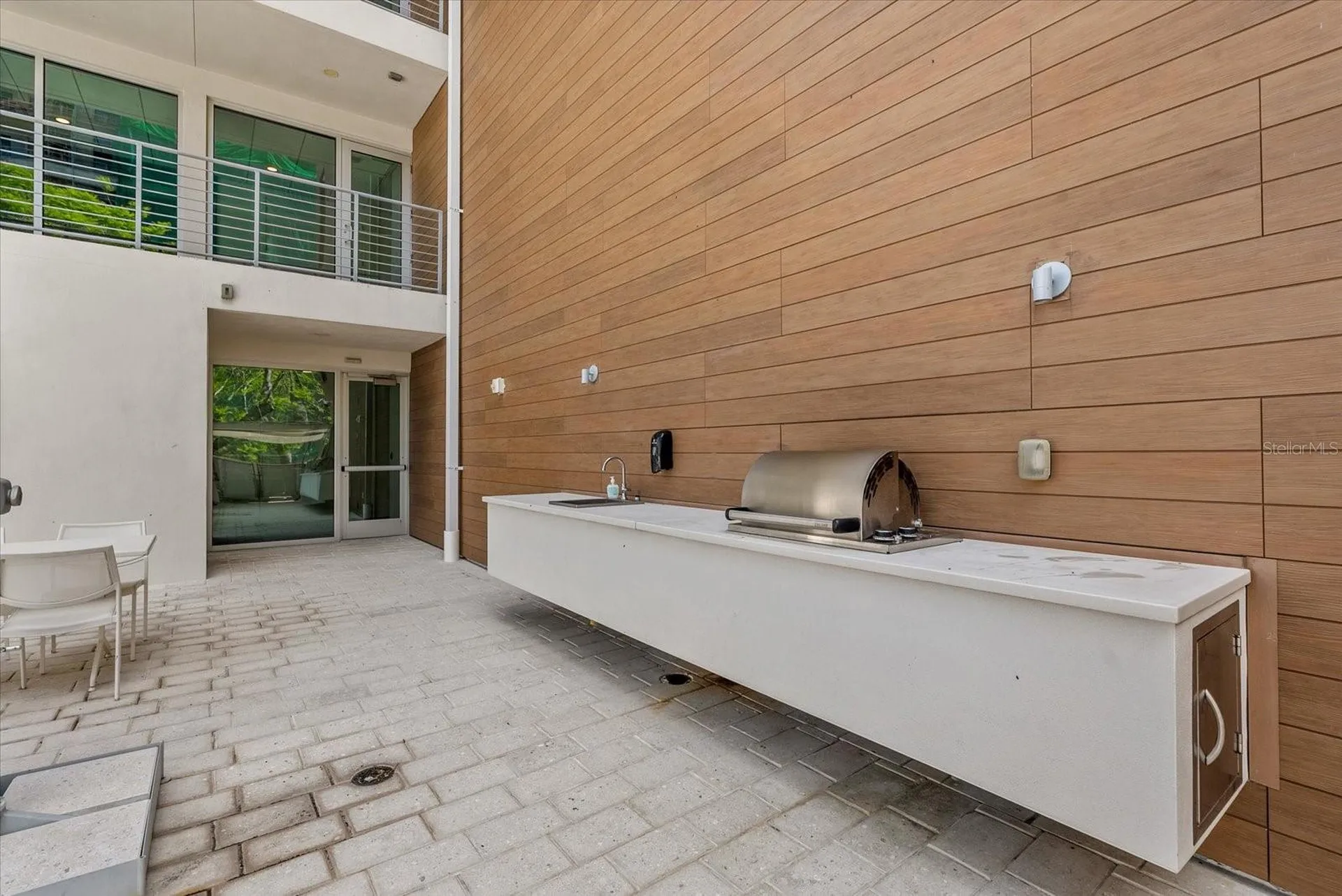 332 Cocoanut Avenue Sarasota FL 34236
