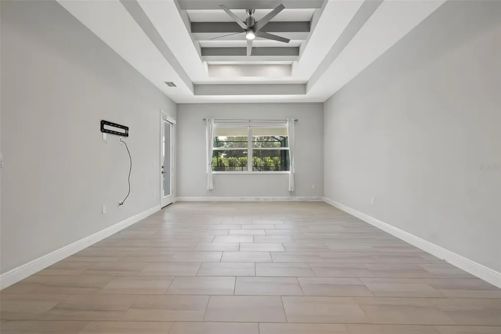 7135 Tamworth Parkway Sarasota FL 34241