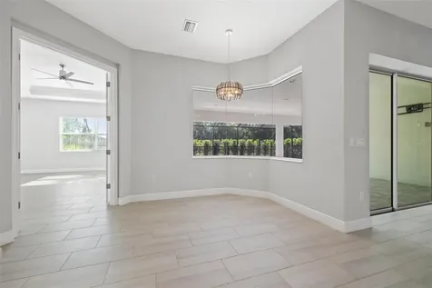 7135 Tamworth Parkway Sarasota FL 34241