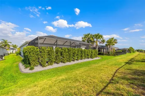 7135 Tamworth Parkway Sarasota FL 34241