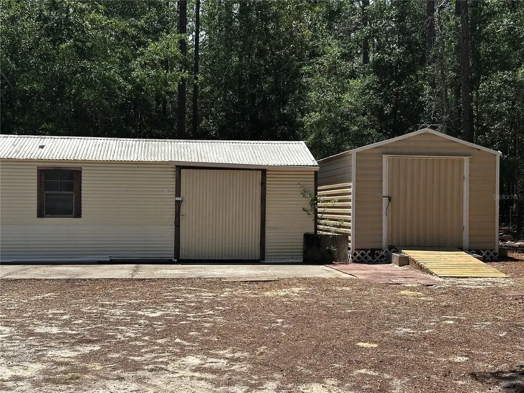 3890 SW 189th Avenue Dunnellon FL 34432