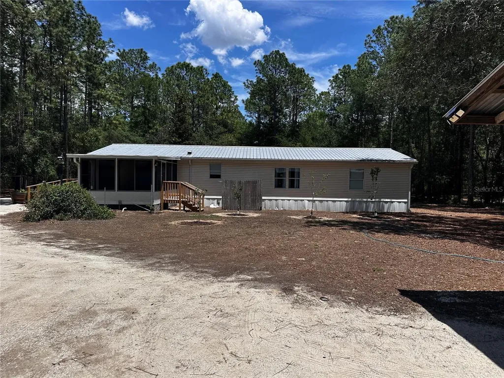 3890 SW 189th Avenue Dunnellon FL 34432