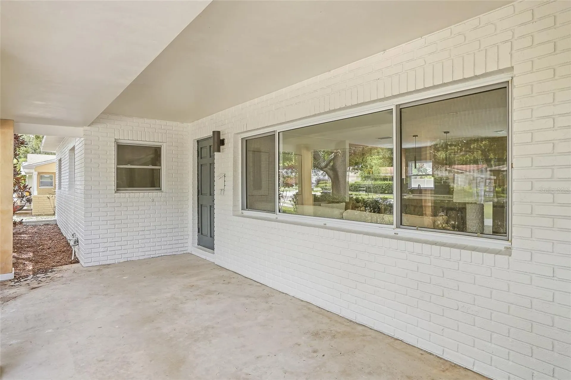 6470 26th Avenue N St Petersburg FL 33710