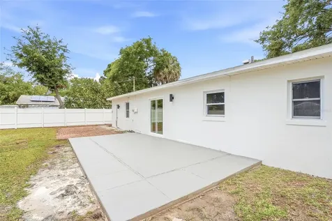 6470 26th Avenue N St Petersburg FL 33710