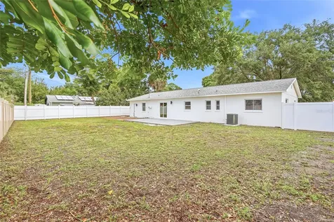 6470 26th Avenue N St Petersburg FL 33710
