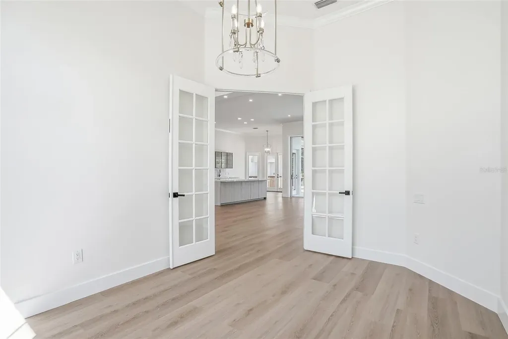 7618 Pine Valley Street Bradenton FL 34202