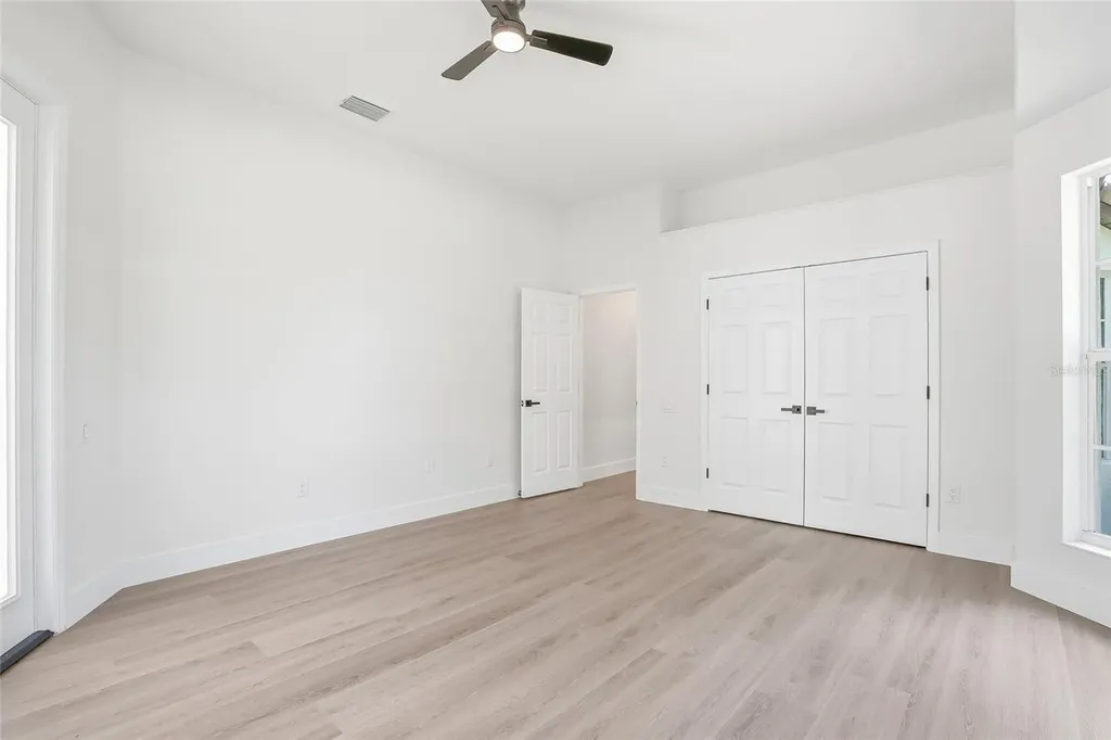 7618 Pine Valley Street Bradenton FL 34202