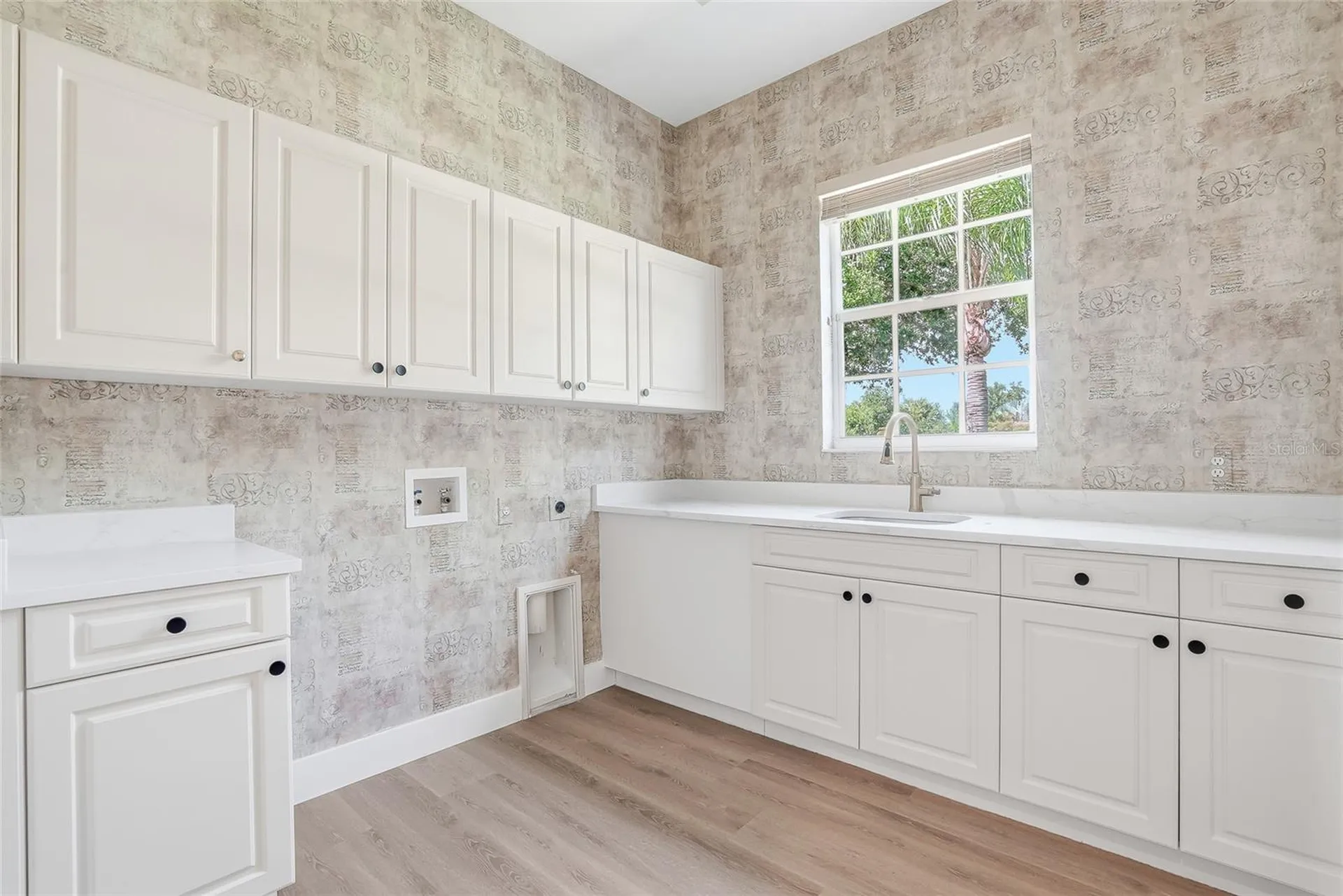 7618 Pine Valley Street Bradenton FL 34202