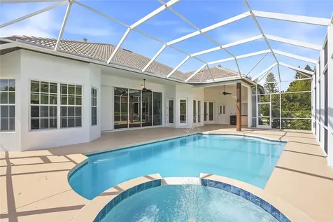 7618 Pine Valley Street Bradenton FL 34202