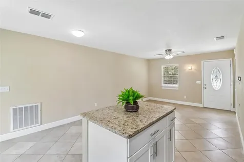 105 N Fairfax Avenue Deland FL 32724