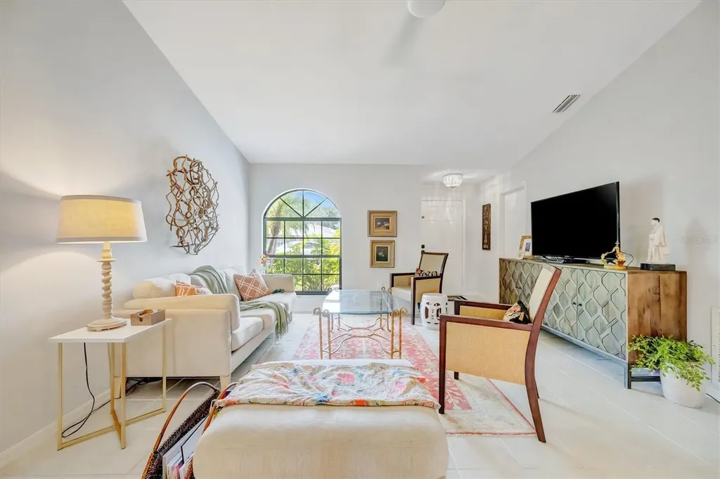 5872 Pauma Court Sarasota FL 34232