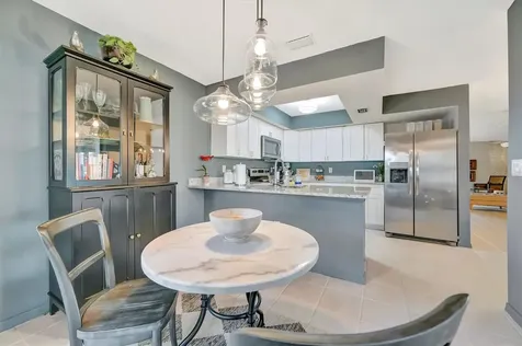 5872 Pauma Court Sarasota FL 34232