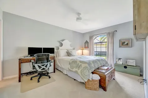 5872 Pauma Court Sarasota FL 34232