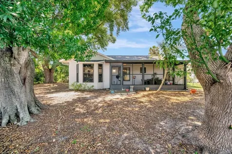 5872 Pauma Court Sarasota FL 34232