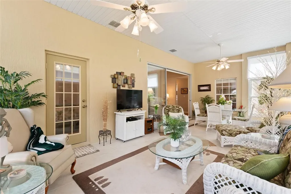 315 Ridge View Drive Davenport FL 33837
