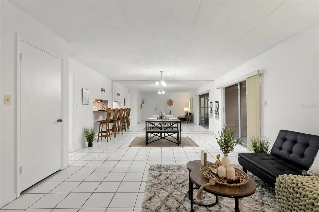 4702 Christa Court Tampa FL 33614