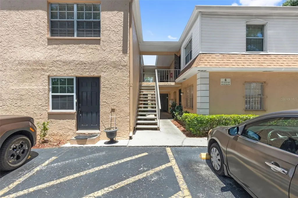 4702 Christa Court Tampa FL 33614