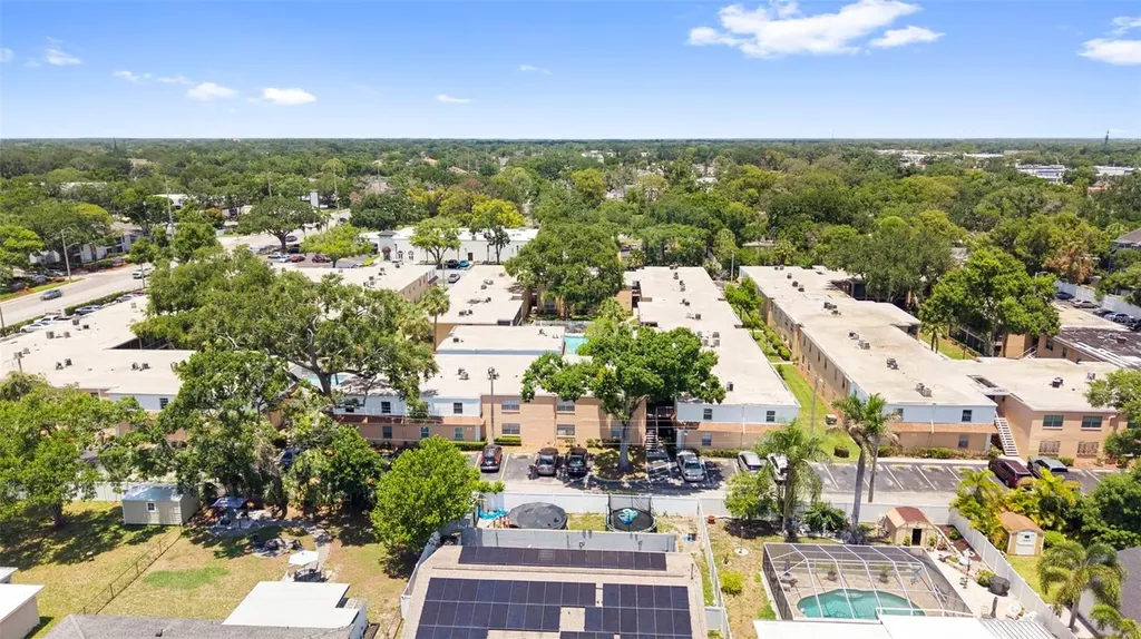4702 Christa Court Tampa FL 33614
