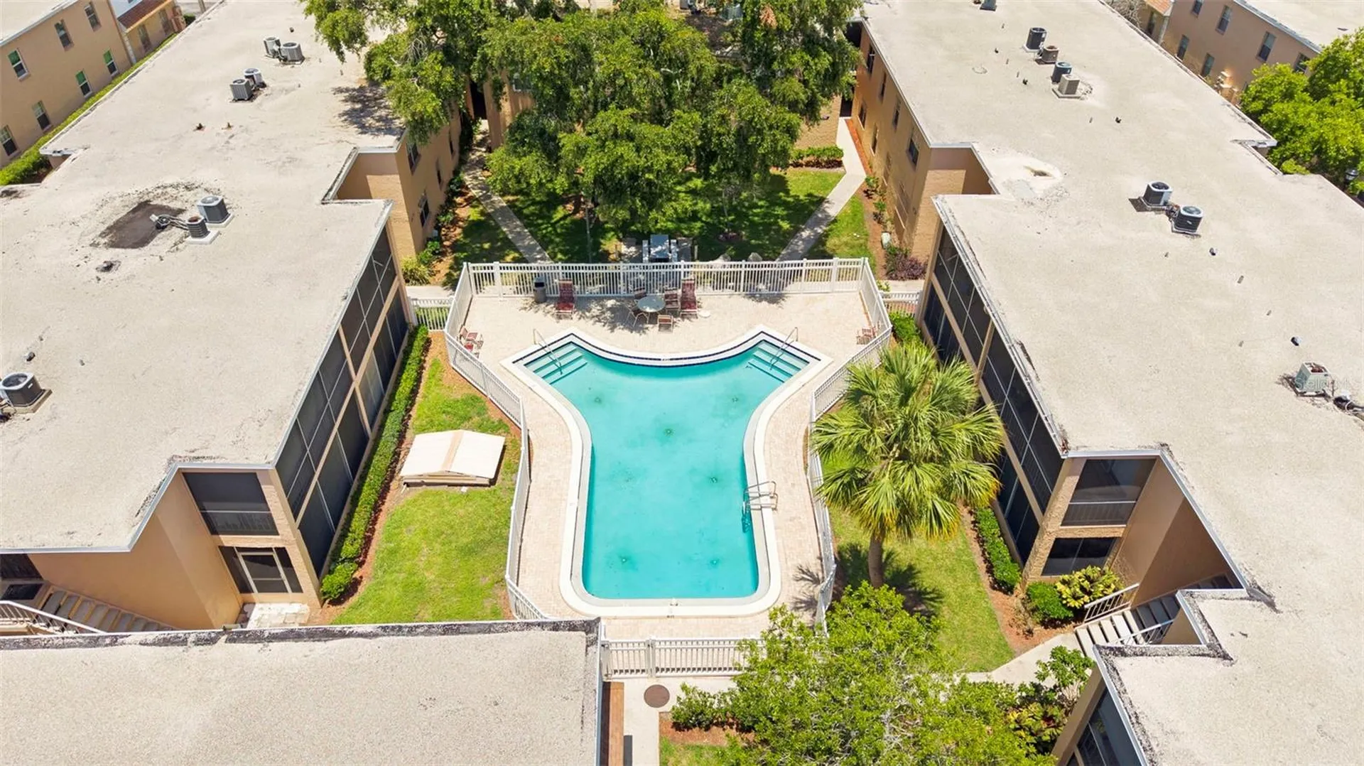 4702 Christa Court Tampa FL 33614