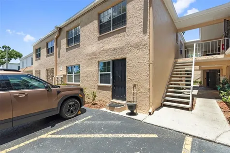 4702 Christa Court Tampa FL 33614