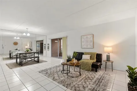 4702 Christa Court Tampa FL 33614