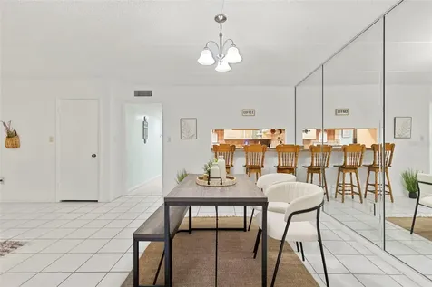 4702 Christa Court Tampa FL 33614