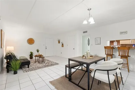 4702 Christa Court Tampa FL 33614