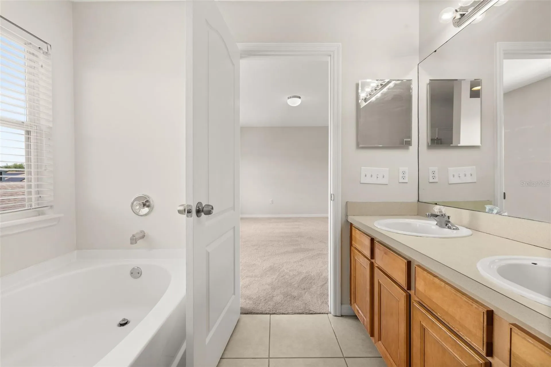2842 Grasmere View Parkway Kissimmee FL 34746