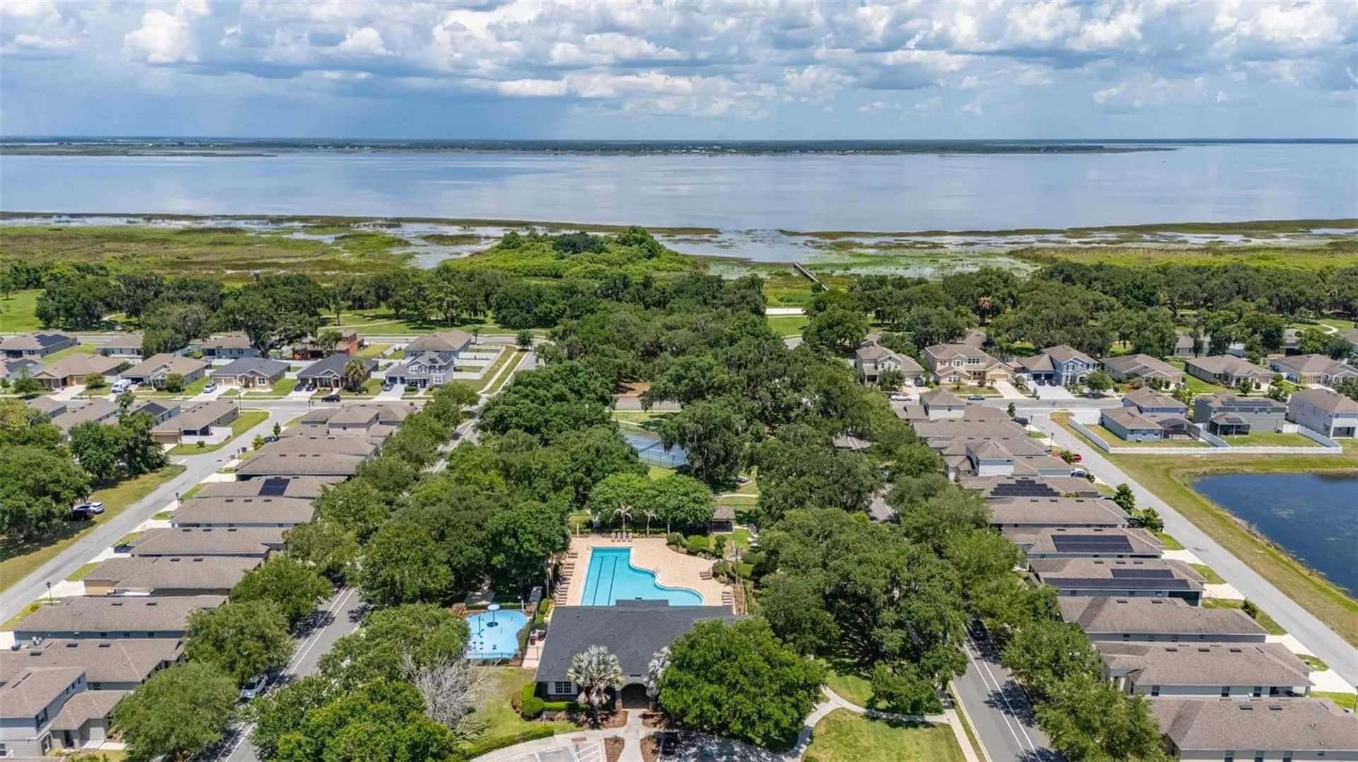 2842 Grasmere View Parkway Kissimmee FL 34746