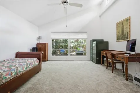 6605 NW 16th Place Gainesville FL 32605