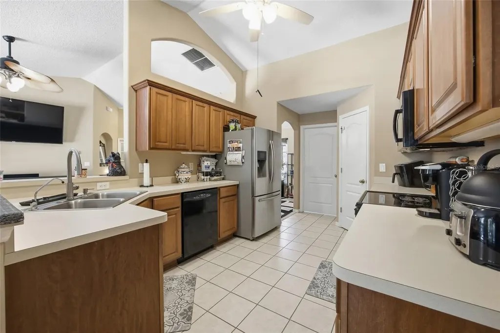 8963 N Commodore Drive Citrus Springs FL 34434