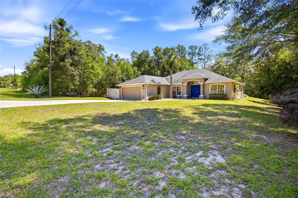 8963 N Commodore Drive Citrus Springs FL 34434