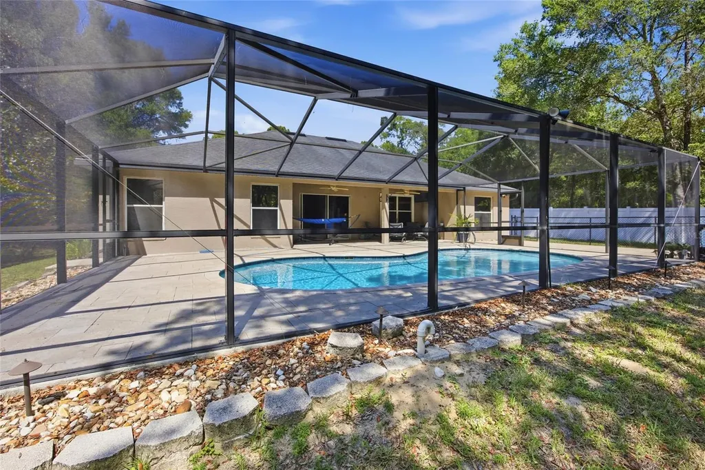 8963 N Commodore Drive Citrus Springs FL 34434