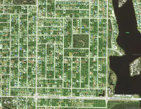 746 Seabold Avenue NW Port Charlotte FL 33948