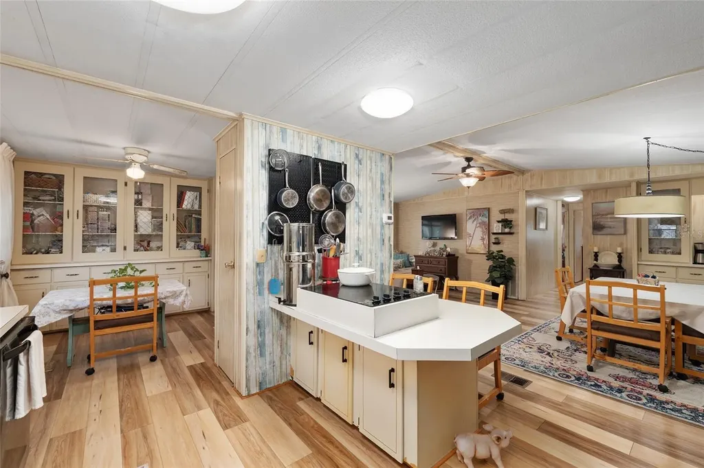 11211 NW 113th Place Chiefland FL 32626