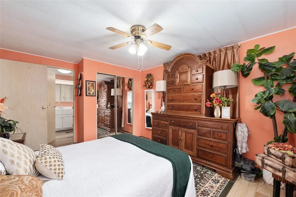 11211 NW 113th Place Chiefland FL 32626