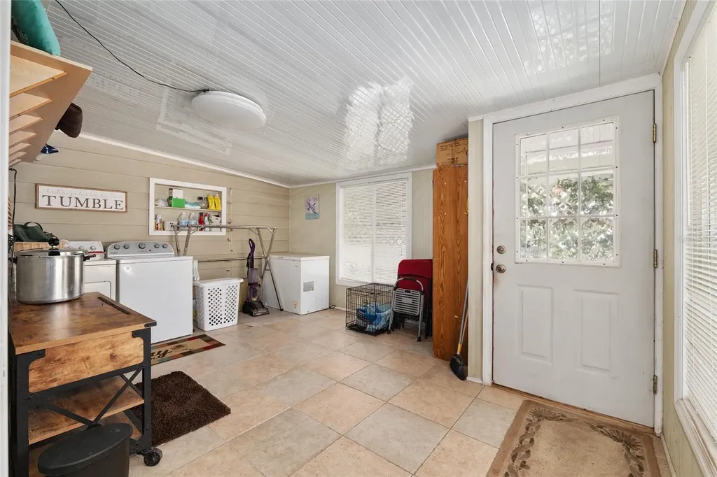 11211 NW 113th Place Chiefland FL 32626