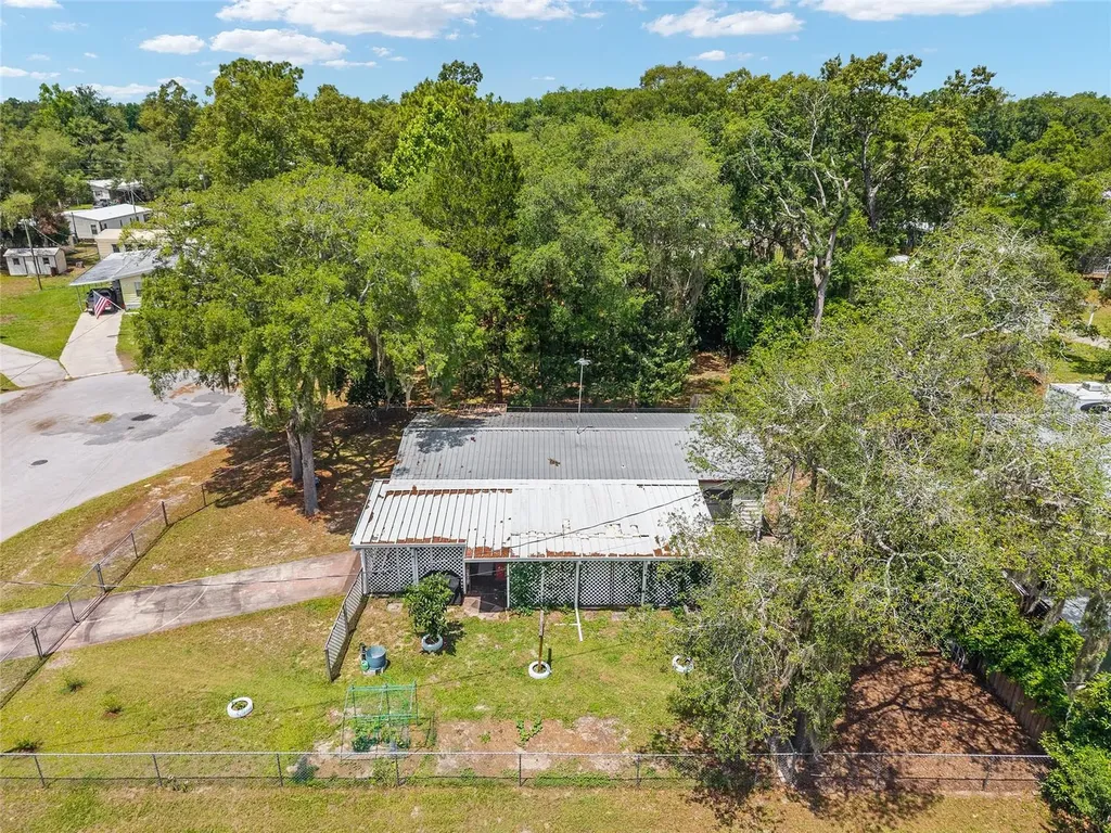 11211 NW 113th Place Chiefland FL 32626