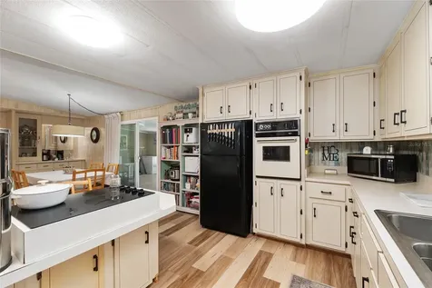 11211 NW 113th Place Chiefland FL 32626