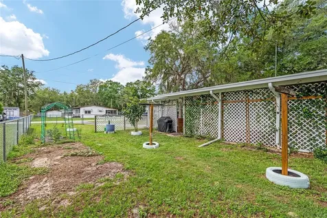 11211 NW 113th Place Chiefland FL 32626