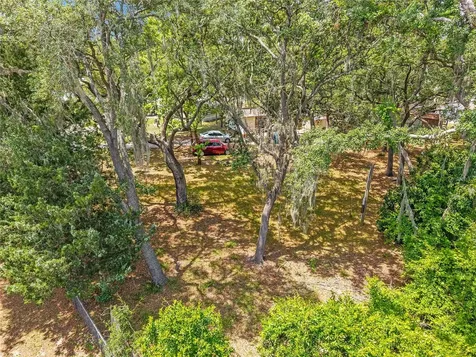 11211 NW 113th Place Chiefland FL 32626