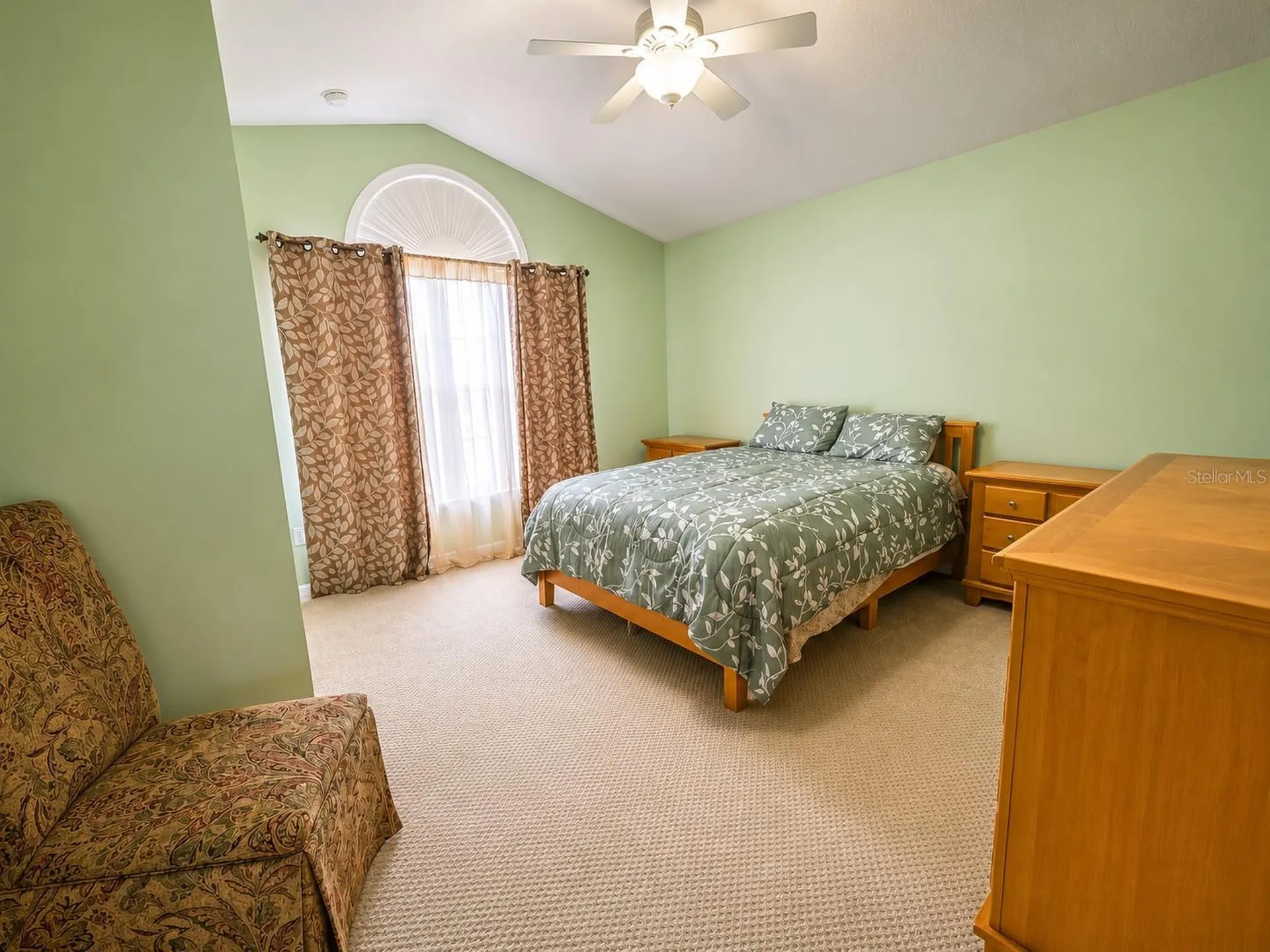 227 Cambridge Avenue Davenport FL 33896