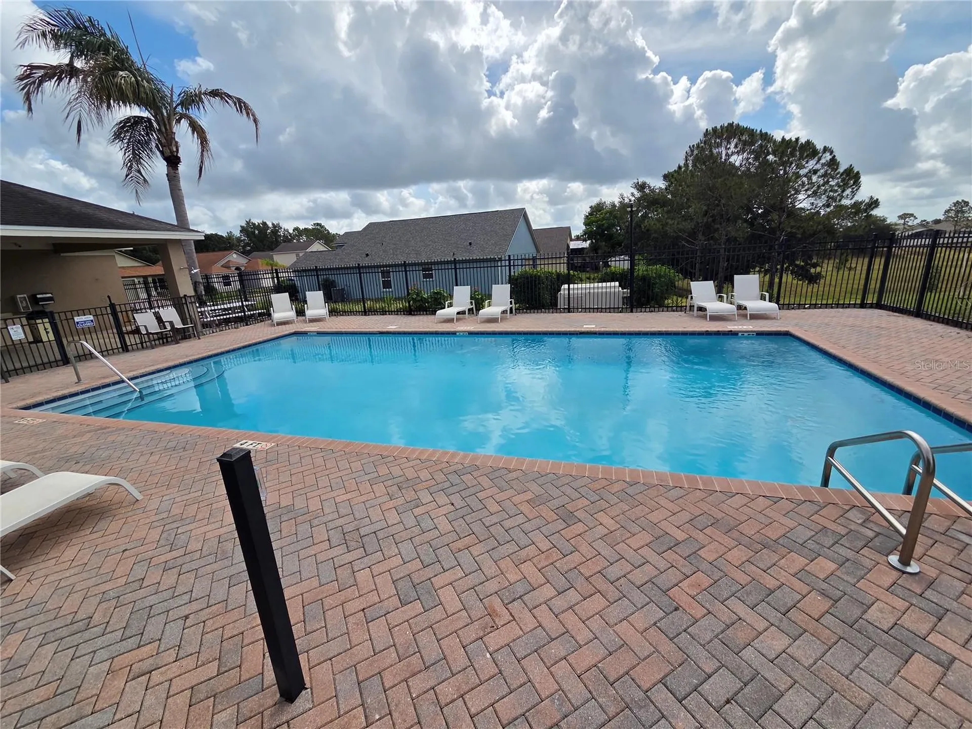 227 Cambridge Avenue Davenport FL 33896