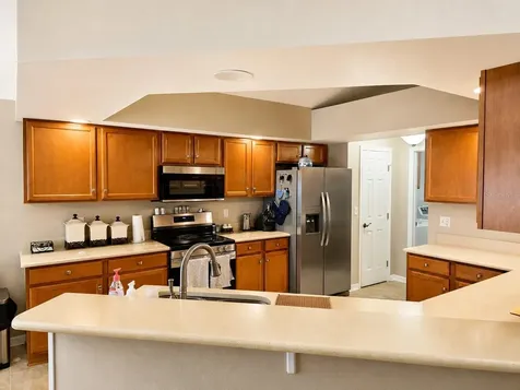 227 Cambridge Avenue Davenport FL 33896