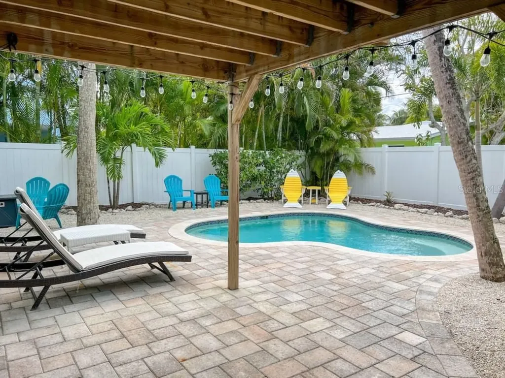308 60th Street Holmes Beach FL 34217