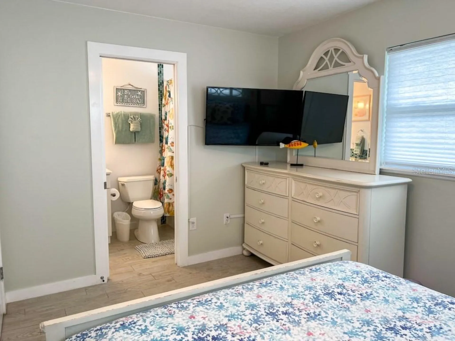 308 60th Street Holmes Beach FL 34217