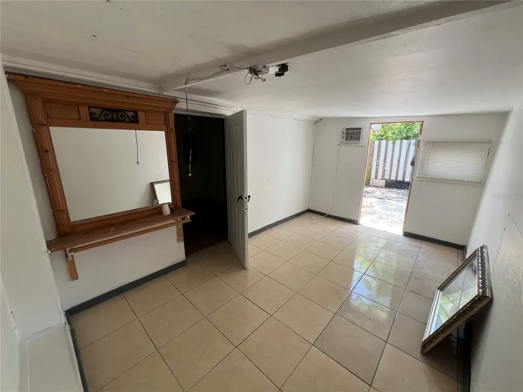 845 NW 130th Street North Miami FL 33168